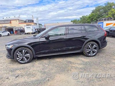 Zdjęcie 15 z 15 samochodu: 2026 VOLVO V60 CROSS COUNTRY PLUS VIN:YV4L12WK0T2170119 - miniatura