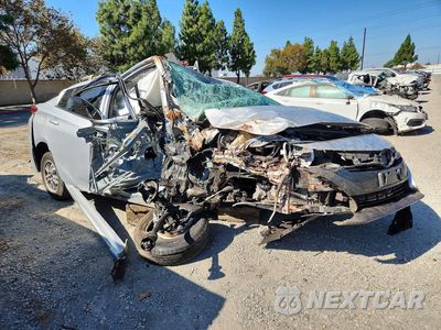 Czwarte zdjęcie samochodu z boku: 2020 TOYOTA PRIUS PRIME XLE VIN:JTDKARFP3L3143235 - miniatura