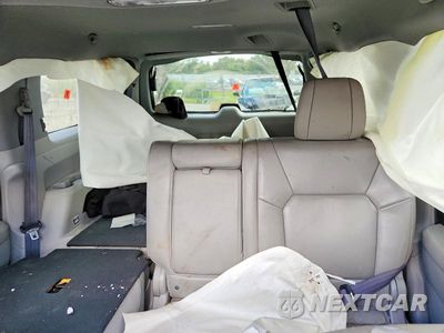 Zdjęcie 10 z 13 samochodu: 2015 HONDA PILOT TOURING VIN:5FNYF3H91FB016689 - miniatura