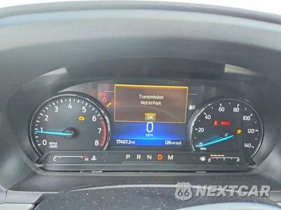 Zdjęcie 9 z 13 samochodu: 2020 FORD EXPLORER XLT VIN:1FMSK8DH6LGB06641 - miniatura
