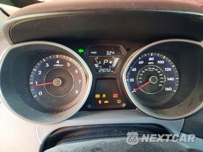 Zdjęcie 9 z 12 samochodu: 2016 HYUNDAI ELANTRA SE VIN:5NPDH4AE8GH735611 - miniatura