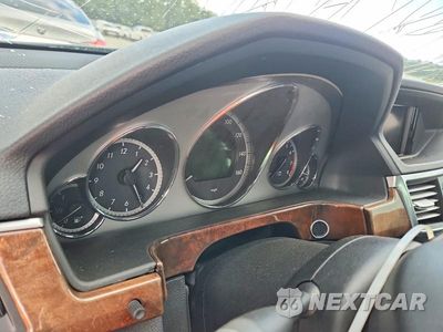 Zdjęcie 9 z 12 samochodu: 2010 MERCEDES-BENZ E 350 VIN:WDDHF5GB9AA239652 - miniatura