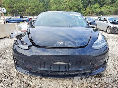 Piąte zdjęcie samochodu w środku: 2019 TESLA MODEL 3 VIN:5YJ3E1EA1KF410705 - miniatura