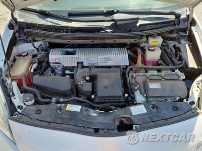 Zdjęcie 11 z 12 samochodu: 2015 TOYOTA PRIUS FOUR VIN:JTDKN3DU3F0481489 - miniatura