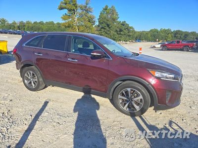 Czwarte zdjęcie samochodu z boku: 2020 KIA SORENTO S VIN:5XYPG4A58LG664203 - miniatura