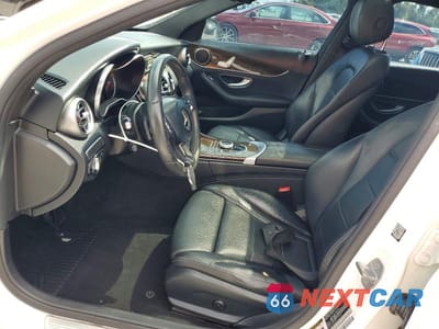 Zdjęcie 7 z 12 samochodu: 2018 MERCEDES-BENZ C 300 VIN:55SWF4JB9JU242772 - miniatura