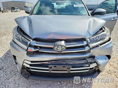 Zdjęcie 12 z 13 samochodu: 2017 TOYOTA HIGHLANDER HYBRID LIMITED PLATINUM VIN:5TDDGRFH1HS029823 - miniatura
