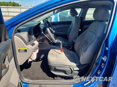 Zdjęcie 7 z 13 samochodu: 2017 HYUNDAI ELANTRA SE VIN:5NPD74LF8HH137612 - miniatura