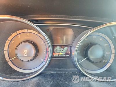 Zdjęcie 9 z 13 samochodu: 2011 HYUNDAI SONATA LIMITED VIN:5NPEC4AC8BH143006 - miniatura