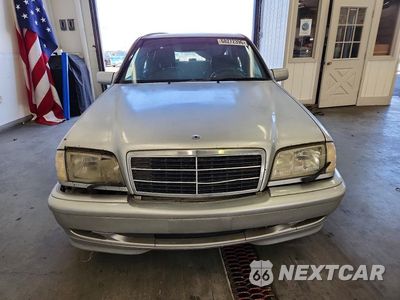 Piąte zdjęcie samochodu w środku: 1999 MERCEDES-BENZ C-CLASS VIN:WDBHA24G8YA847825 - miniatura