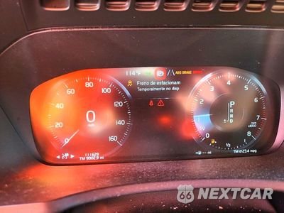Zdjęcie 9 z 13 samochodu: 2016 VOLVO XC90 T6 VIN:YV4A22PK2G1093073 - miniatura