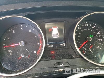 Zdjęcie 9 z 12 samochodu: 2018 VOLKSWAGEN TIGUAN S VIN:3VV0B7AX9JM057182 - miniatura