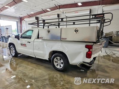 Trzecie zdjęcie samochodu z tyłu: 2023 CHEVROLET SILVERADO C1500 VIN:3GCNAAED6PG212136 - miniatura