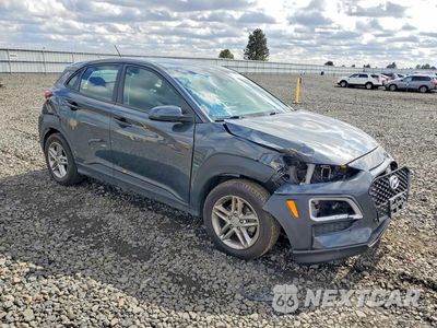 Czwarte zdjęcie samochodu z boku: 2021 HYUNDAI KONA SE VIN:KM8K12AA1MU662351 - miniatura