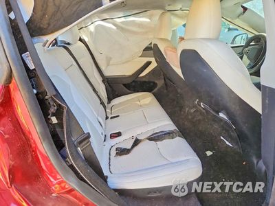 Zdjęcie 10 z 12 samochodu: 2026 TESLA MODEL Y VIN:7SAYGDEE8TF515878 - miniatura