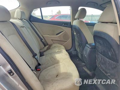 Zdjęcie 10 z 13 samochodu: 2011 KIA OPTIMA LX VIN:KNAGM4A71B5085410 - miniatura