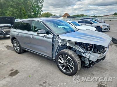 Czwarte zdjęcie samochodu z boku: 2024 LINCOLN CORSAIR VIN:5LMCJ1DA6RUL03320 - miniatura