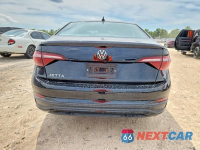 Zdjęcie 6 z 12 samochodu: 2024 VOLKSWAGEN JETTA S VIN:3VW5M7BU3RM057741 - miniatura