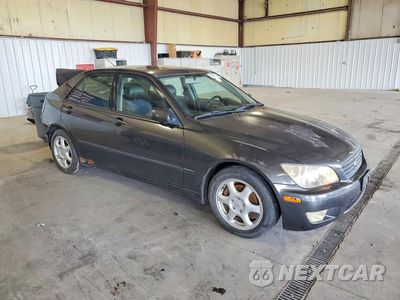 Czwarte zdjęcie samochodu z boku: 2001 LEXUS IS 300 VIN:JTHBD182010006034 - miniatura