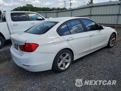 Trzecie zdjęcie samochodu z tyłu: 2014 BMW 328 XI SULEV VIN:WBA3B5C50EP542044 - miniatura