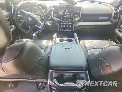 Zdjęcie 8 z 13 samochodu: 2022 RAM 2500 LARAMIE VIN:3C6UR5FL7NG337877 - miniatura