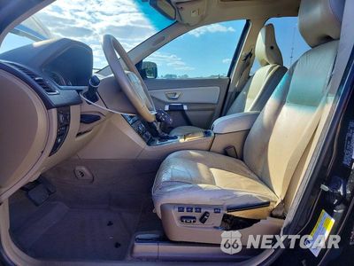 Zdjęcie 7 z 13 samochodu: 2010 VOLVO XC90 3.2 VIN:YV4982CYXA1534385 - miniatura