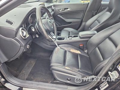 Zdjęcie 7 z 12 samochodu: 2018 MERCEDES-BENZ CLA 250 4MATIC VIN:WDDSJ4GB1JN541265 - miniatura