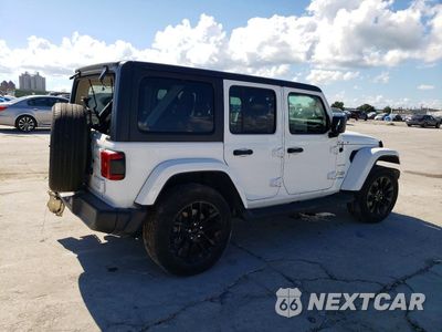 Trzecie zdjęcie samochodu z tyłu: 2021 JEEP WRANGLER UNLIMITED SAHARA 4XE VIN:1C4JJXP68MW724199 - miniatura