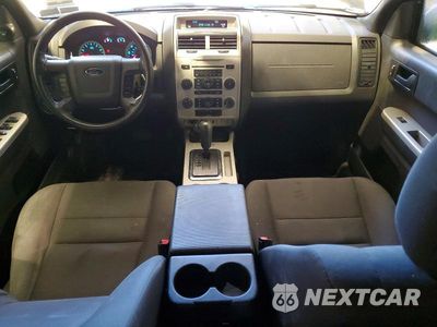 Zdjęcie 8 z 13 samochodu: 2012 FORD ESCAPE XLT VIN:1FMCU0D72CKC61689 - miniatura