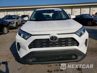 Piąte zdjęcie samochodu w środku: 2022 TOYOTA RAV4 XLE VIN:2T3P1RFV4NW292273 - miniatura