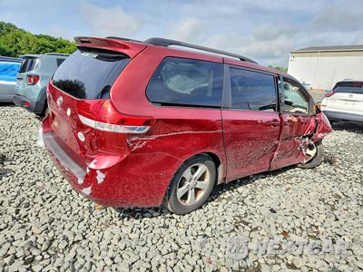 Trzecie zdjęcie samochodu z tyłu: 2011 TOYOTA SIENNA LE VIN:5TDKK3DC6BS084236 - miniatura