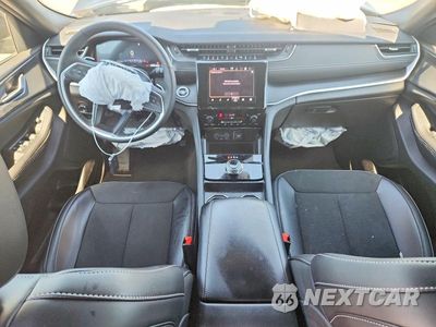 Zdjęcie 8 z 13 samochodu: 2025 JEEP GRAND CHEROKEE LAREDO VIN:1C4RJHAG5SC305123 - miniatura