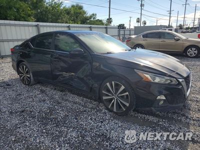 Czwarte zdjęcie samochodu z boku: 2020 NISSAN ALTIMA SR VIN:1N4BL4CV3LC186821 - miniatura