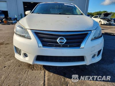 Piąte zdjęcie samochodu w środku: 2015 NISSAN SENTRA SR VIN:3N1AB7AP4FY284270 - miniatura