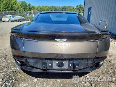 Zdjęcie 6 z 12 samochodu: 2018 ASTON MARTIN DB11 VIN:SCFRMFAW9JGL04049 - miniatura