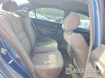 Zdjęcie 10 z 12 samochodu: 2010 HONDA CIVIC LX VIN:19XFA1F57AE066845 - miniatura