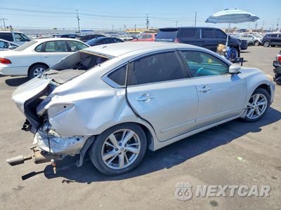 Trzecie zdjęcie samochodu z tyłu: 2015 NISSAN ALTIMA 2.5 SV VIN:1N4AL3AP7FC595791 - miniatura