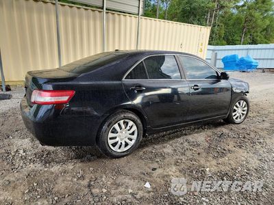 Trzecie zdjęcie samochodu z tyłu: 2011 TOYOTA CAMRY BASE VIN:4T4BF3EK7BR182229 - miniatura