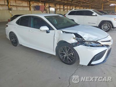 Czwarte zdjęcie samochodu z boku: 2022 TOYOTA CAMRY SE VIN:4T1G11AK0NU650332 - miniatura