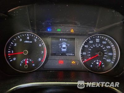 Zdjęcie 9 z 12 samochodu: 2019 KIA FORTE FE VIN:3KPF24AD6KE097499 - miniatura