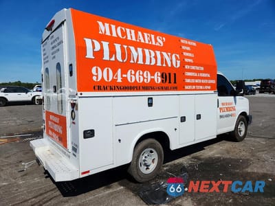Trzecie zdjęcie samochodu z tyłu: 2017 CHEVROLET EXPRESS G3500 VIN:1GB0GRFG1H1234016 - miniatura