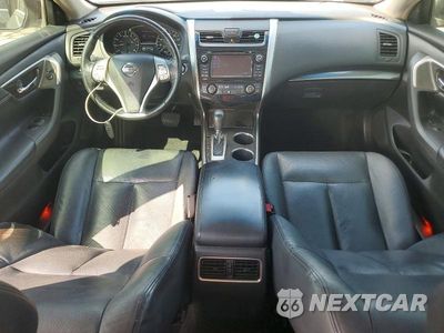 Zdjęcie 8 z 12 samochodu: 2013 NISSAN ALTIMA 2.5 SL VIN:1N4AL3AP1DN535412 - miniatura