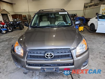Piąte zdjęcie samochodu w środku: 2011 TOYOTA RAV4 BASE VIN:JTMBF4DV0BD040966 - miniatura