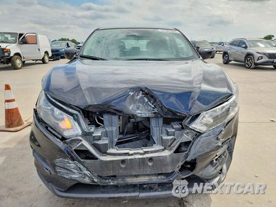 Piąte zdjęcie samochodu w środku: 2021 NISSAN ROGUE SPORT S VIN:JN1BJ1AV8MW561140 - miniatura