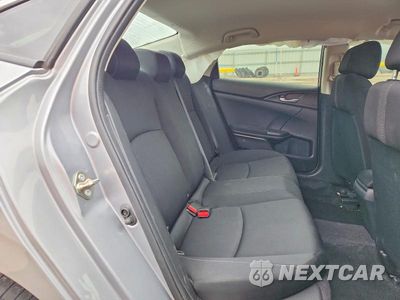 Zdjęcie 10 z 12 samochodu: 2017 HONDA CIVIC LX VIN:19XFC2F54HE049365 - miniatura