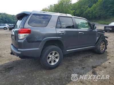 Trzecie zdjęcie samochodu z tyłu: 2013 TOYOTA 4RUNNER SR5 VIN:JTEBU5JR6D5127041 - miniatura