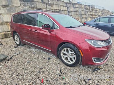 Czwarte zdjęcie samochodu z boku: 2017 CHRYSLER PACIFICA TOURING L VIN:2C4RC1BG6HR511986 - miniatura