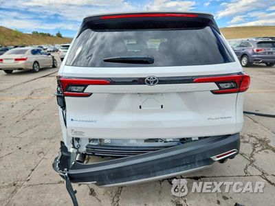 Zdjęcie 6 z 14 samochodu: 2024 TOYOTA GRAND HIGHLANDER HYBRID MAX PLATINUM VIN:5TDADAB55RS004353 - miniatura