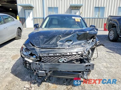 Piąte zdjęcie samochodu w środku: 2019 INFINITI Q50 3.0T SPORT VIN:JN1EV7AR1KM550660 - miniatura