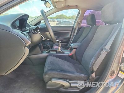 Zdjęcie 7 z 12 samochodu: 2010 HONDA ACCORD LX VIN:1HGCP2F34AA071768 - miniatura